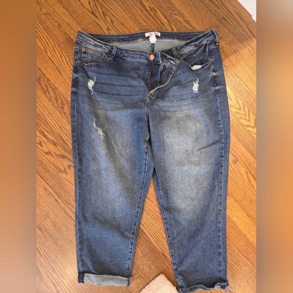 Arula Stright Leg Jeans